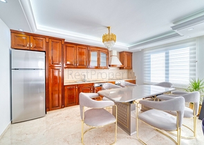 شقة 2 + 1 مع إطلالة بانورامية على البحر