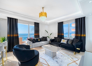 شقة 2 + 1 مع إطلالة بانورامية على البحر