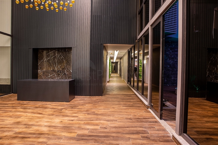 شقة 1+1 في مجمع النخبة على شاطئ كليوباترا من المالك