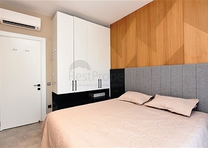 شقة 1+1 في مجمع النخبة على شاطئ كليوباترا من المالك