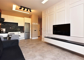 شقة 1+1 في مجمع النخبة على شاطئ كليوباترا من المالك