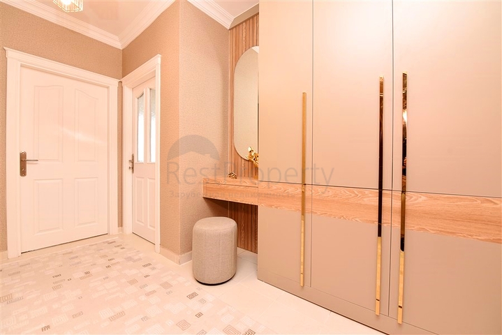 شقة مفروشة 2 + 1 في منطقة أوبا