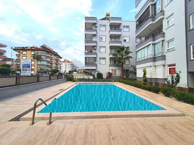 شقة مفروشة 2 + 1 في منطقة أوبا