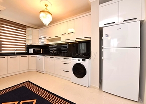 شقة مفروشة 2 + 1 في منطقة أوبا