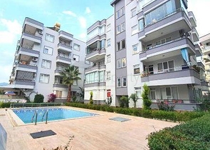 شقة مفروشة 2 + 1 في منطقة أوبا