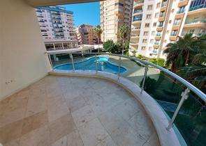 شقة مع تخطيط 2+1 مريحة