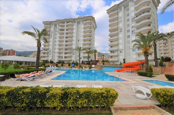 شقة 2+1 في منطقة جيجيلي ، 900 متر من البحر