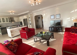 شقة 2+1 في منطقة جيجيلي ، 900 متر من البحر