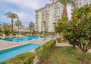 شقة 2+1 في منطقة جيجيلي ، 900 متر من البحر