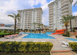 شقة 2+1 في منطقة جيجيلي ، 900 متر من البحر