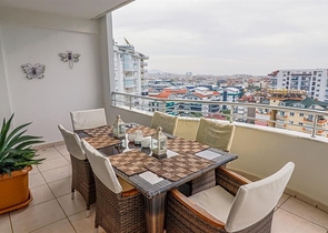 شقة 2+1 في منطقة جيجيلي ، 900 متر من البحر