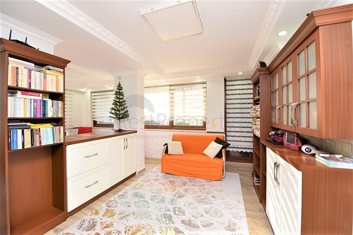 شقة مريحة 3 + 1 في وسط ألانيا