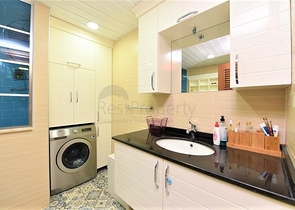 شقة مريحة 3 + 1 في وسط ألانيا