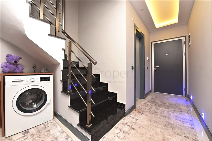 بنتهاوس مع إطلالة بانورامية على البحر الأبيض المتوسط بنتهاوس مع إطلالة بانورامية على البحر الأبيض المتوسط