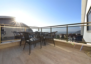 بنتهاوس مع إطلالة بانورامية على البحر الأبيض المتوسط بنتهاوس مع إطلالة بانورامية على البحر الأبيض المتوسط