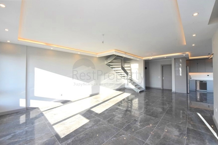 بنتهاوس 3+1 مطل على البحر الأبيض المتوسط في محمودلار