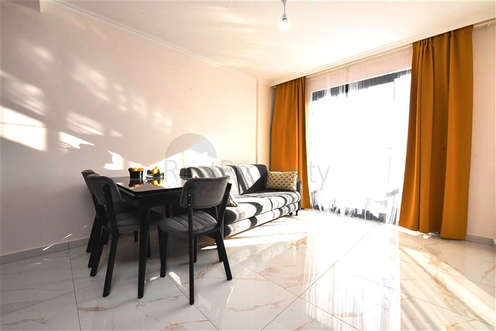 شقة مريحة 1 + 1 في مجمع مع بنية تحتية متنوعة في منطقة أوبا