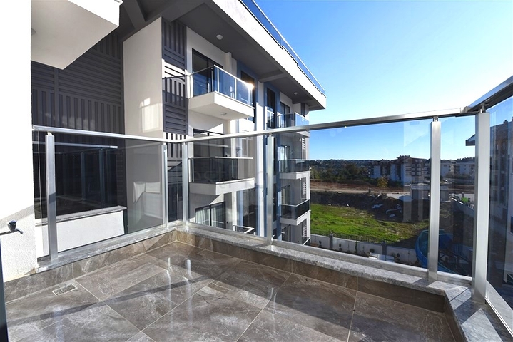 شقة مريحة 1 + 1 في مجمع مع بنية تحتية متنوعة في منطقة أوبا