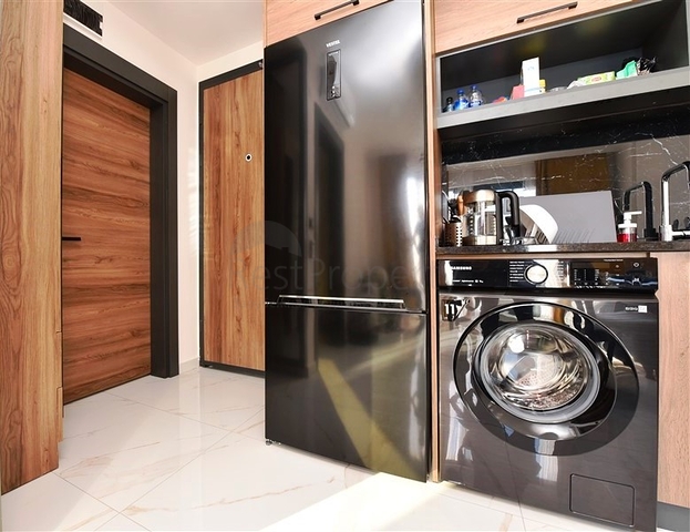 شقة مريحة 1 + 1 في مجمع مع بنية تحتية متنوعة في منطقة أوبا