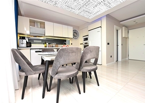 بنتهاوس 2 + 1 مع مناظر خلابة في منطقة كارجيجاك بنتهاوس 2 + 1 مع مناظر خلابة في منطقة كارجيجاك