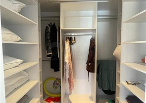 شقة فاخرة 3 + 1 مع مطبخ منفصل في الجزء المركزي من ألانيا