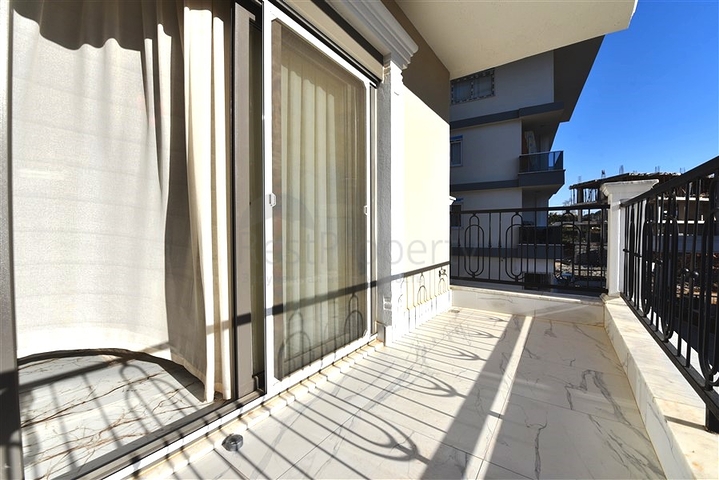 شقة 2 + 1 في منطقة أوبا