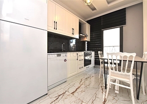 شقة 2 + 1 في منطقة أوبا