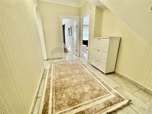 4 + 1 بنتهاوس في منطقة أوبا