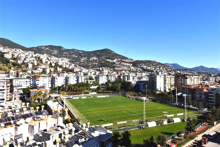 2 + 1 شقة للبيع في وسط ألانيا