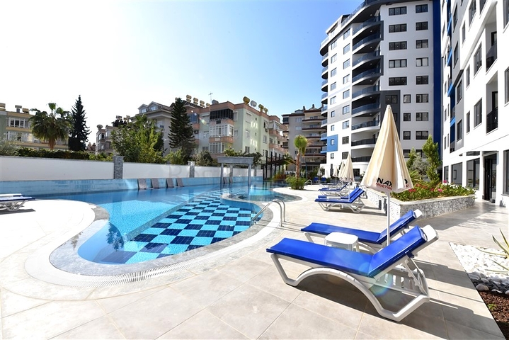 2 + 1 شقة للبيع في وسط ألانيا