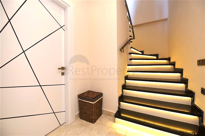 2 + 1 شقة للبيع في وسط ألانيا