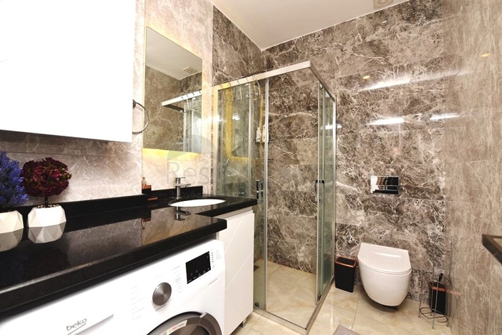 2 + 1 شقة للبيع في وسط ألانيا