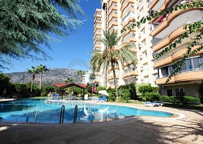 شقة 2+1 مطلة على البحر في محمودلار