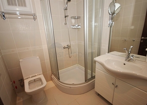 شقة 2+1 مطلة على البحر في محمودلار