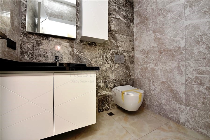 2 + 1 بنتهاوس مطل على البحر في كليوباترا