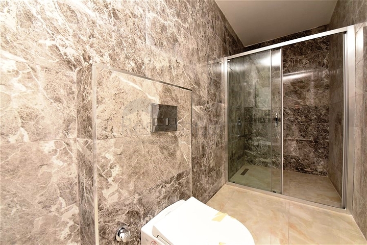 2 + 1 بنتهاوس مطل على البحر في كليوباترا