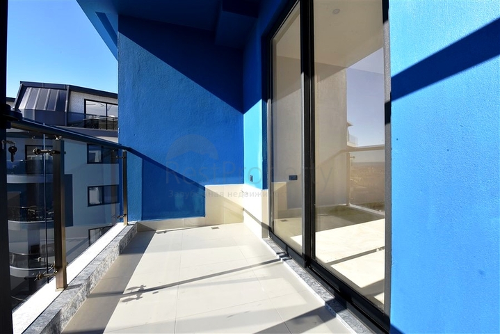 2 + 1 بنتهاوس مطل على البحر في كليوباترا