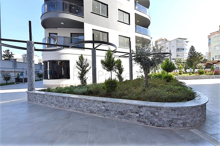 2 + 1 بنتهاوس مطل على البحر في كليوباترا