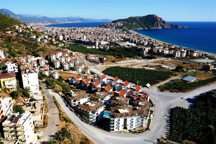 2 + 1 بنتهاوس على كليوباترا