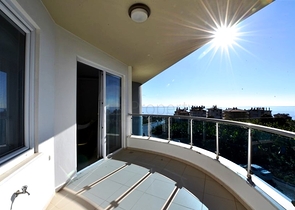 2 + 1 بنتهاوس على كليوباترا