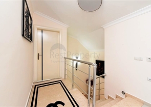 2 + 1 بنتهاوس على كليوباترا