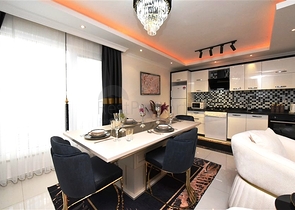 2 + 1 بنتهاوس على كليوباترا