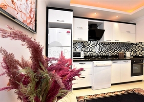 2 + 1 بنتهاوس على كليوباترا