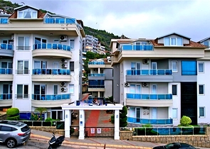 2 + 1 بنتهاوس على كليوباترا