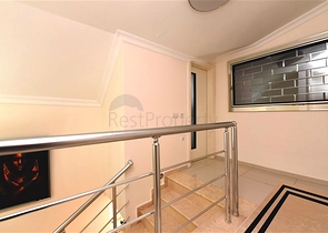 2 + 1 بنتهاوس على كليوباترا