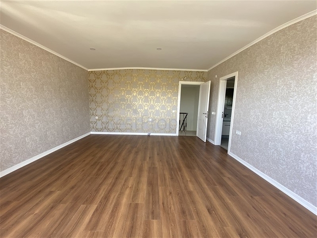 بنتهاوس مع إطلالة بانورامية على البحر في منطقة توسمور