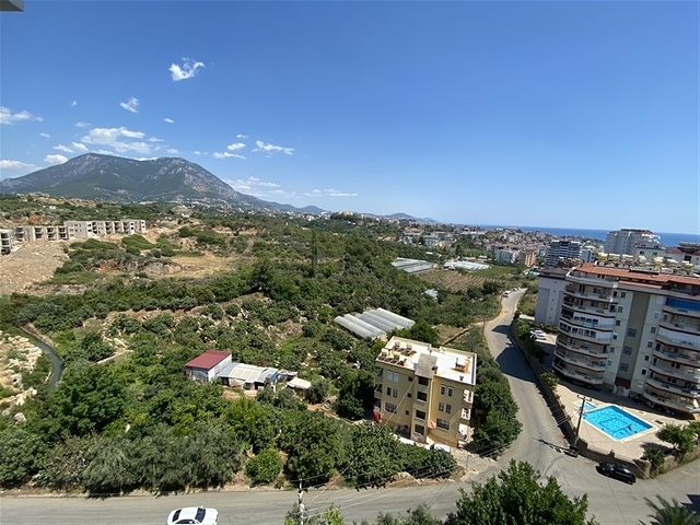 بنتهاوس مع إطلالة بانورامية على البحر في منطقة توسمور