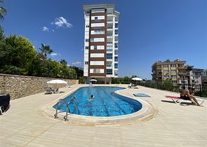 بنتهاوس مع إطلالة بانورامية على البحر في منطقة توسمور