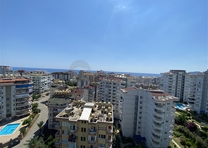 بنتهاوس مع إطلالة بانورامية على البحر في منطقة توسمور