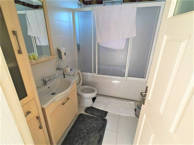 فيلا مطلة على منطقة كارجيجاك